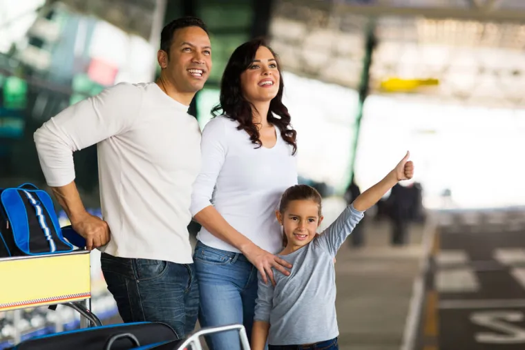 Comment réserver un VTC en ligne à l'avance pour un voyage en famille ?, Carrières-sur-Seine, JR.DEL TRANSPORT